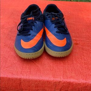Indor soccer shoes